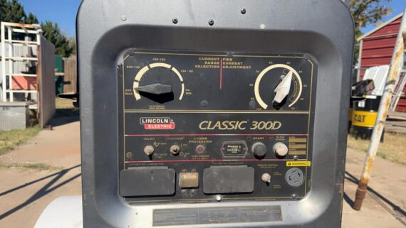 2007 LINCOLN ELECTRIC WELDER